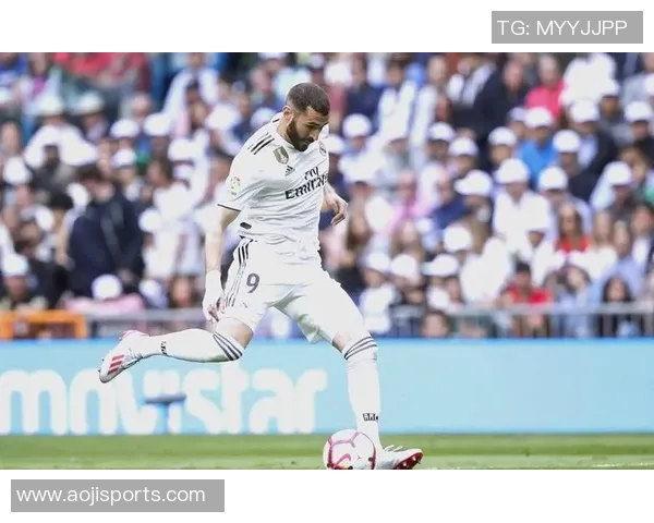 足球明星皇马队长的传奇之路与辉煌成就揭秘